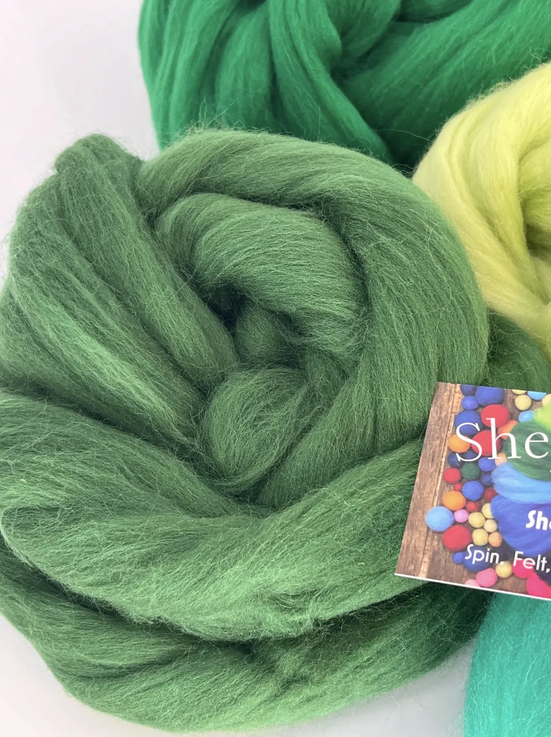 1 LB Green Wool Roving SAMPLER, Wool Fiber, Wool Top, Spinning Wool, Felting Wool, Craft Wool, Wool Roving by the Pound, felting Wool, Fleece