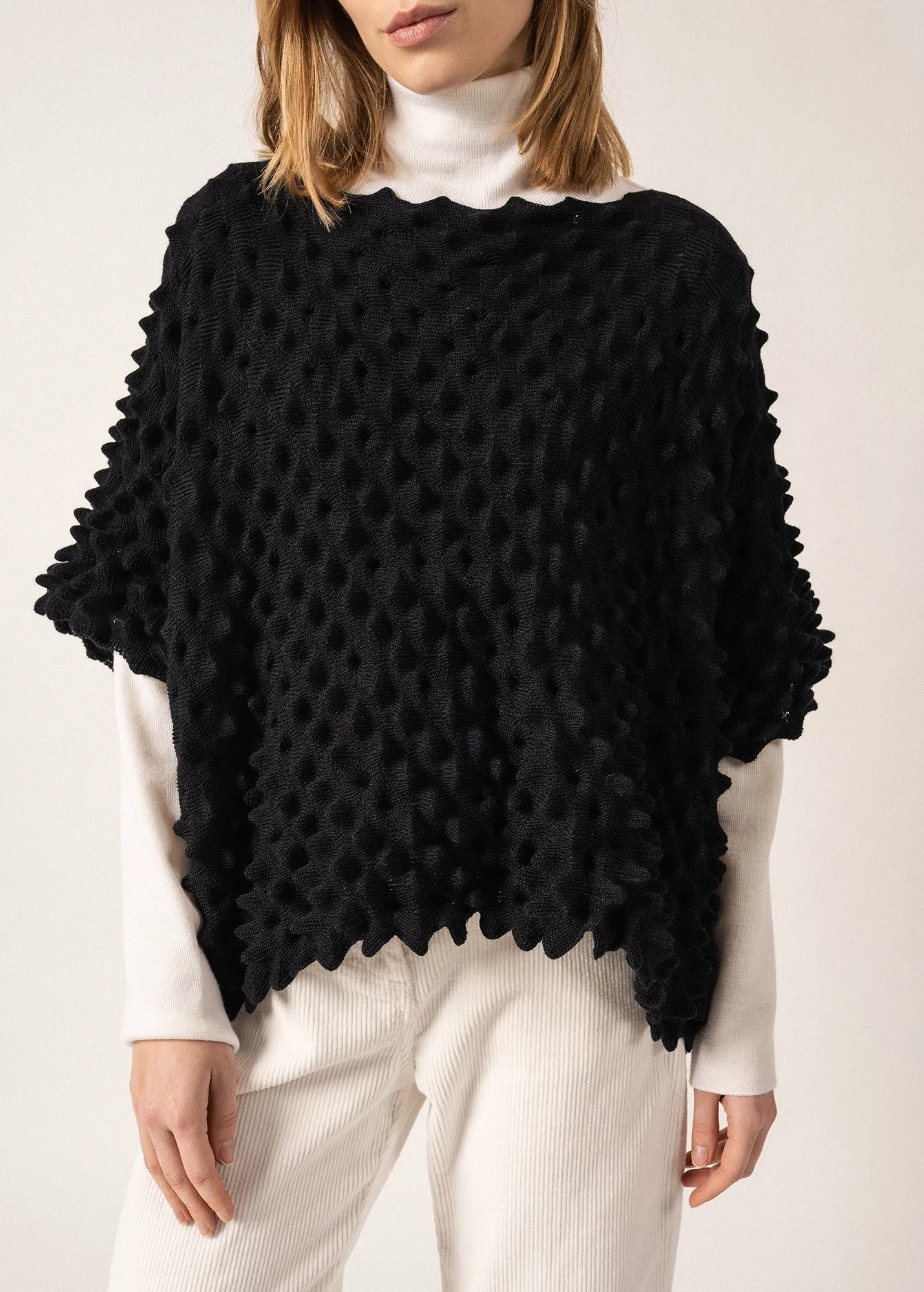 ALVEOLE PONCHO - Fancy Knit Poncho (NAVY)