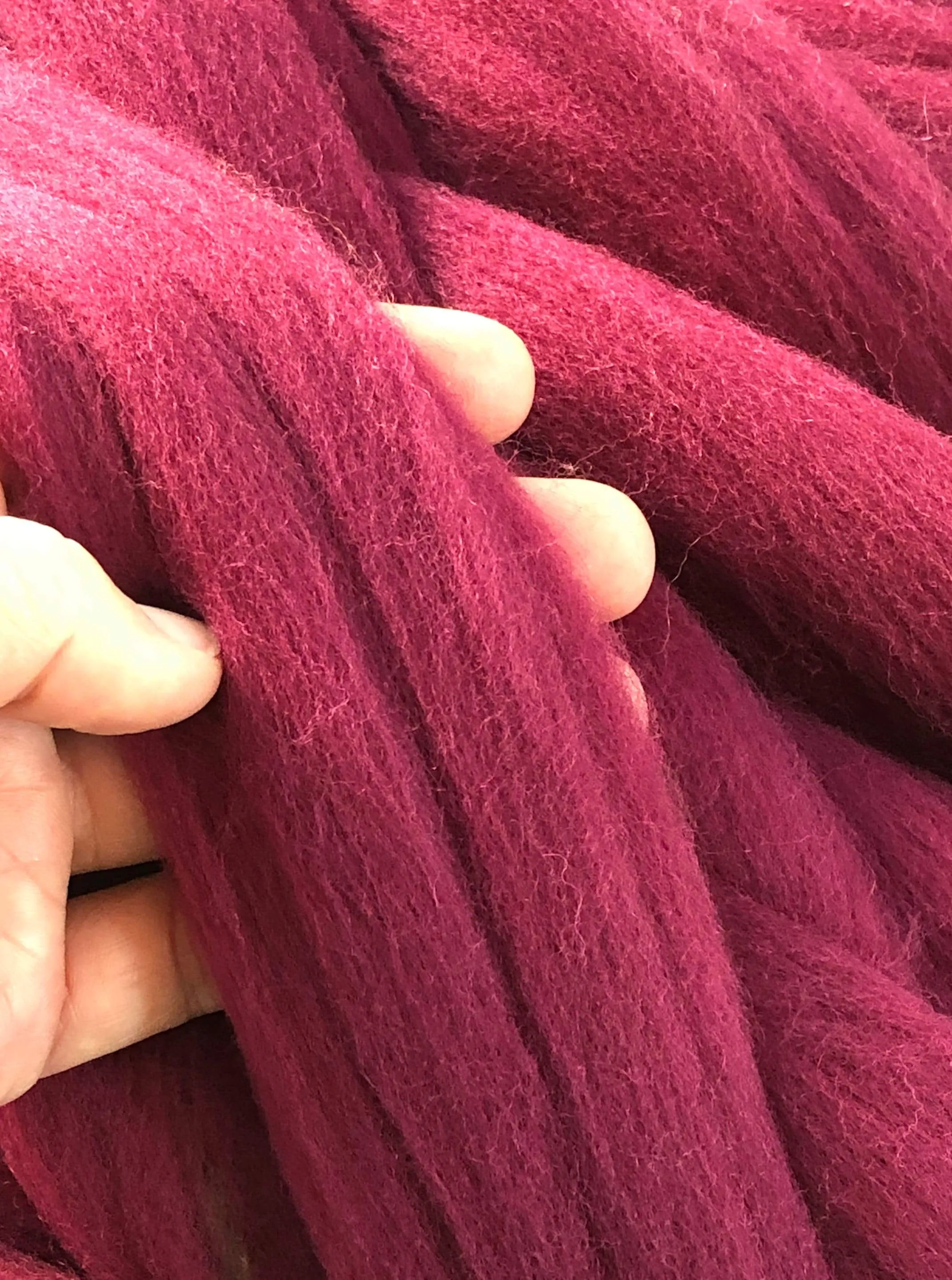 Burgundy Wine (Black Cherry) Merino Wool Top Roving - Spin into Yarn, Needle Felt, Wet felt, Spinning,Felting,Weaving, Knitting, wool roving