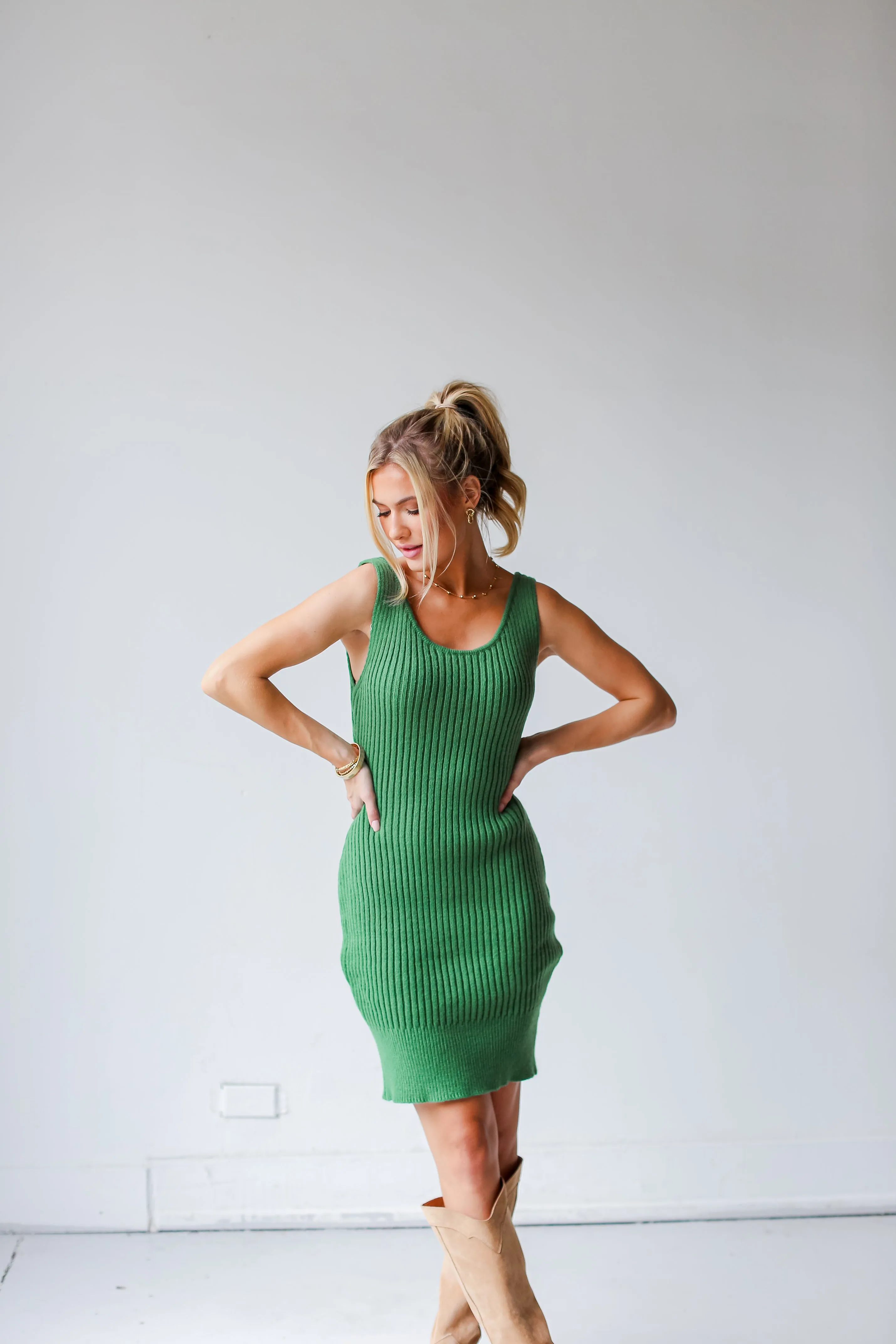 FINAL SALE - Effortless Autumn Green Sweater Midi Dress