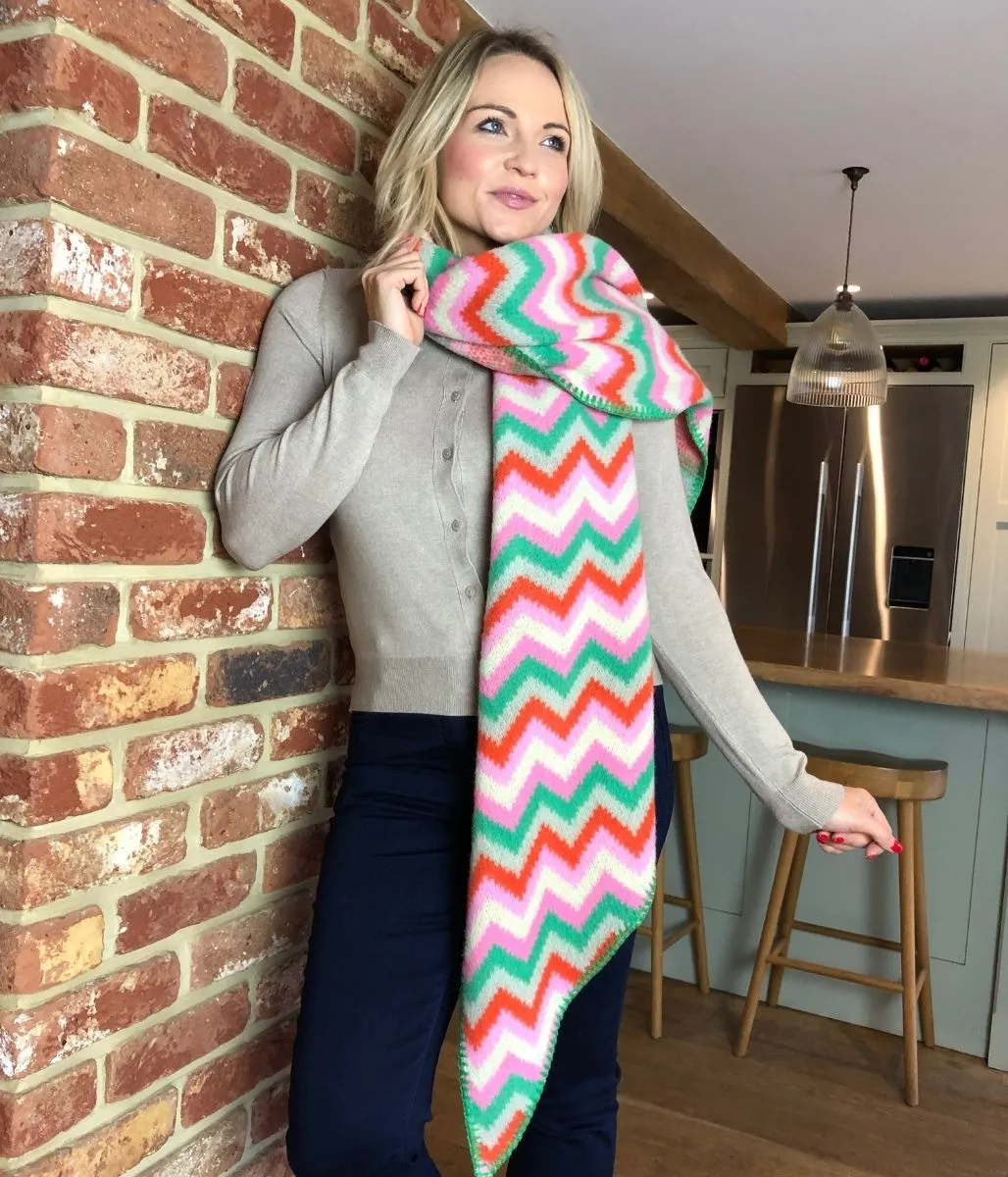 Green Zigzag Wool Blend Scarf