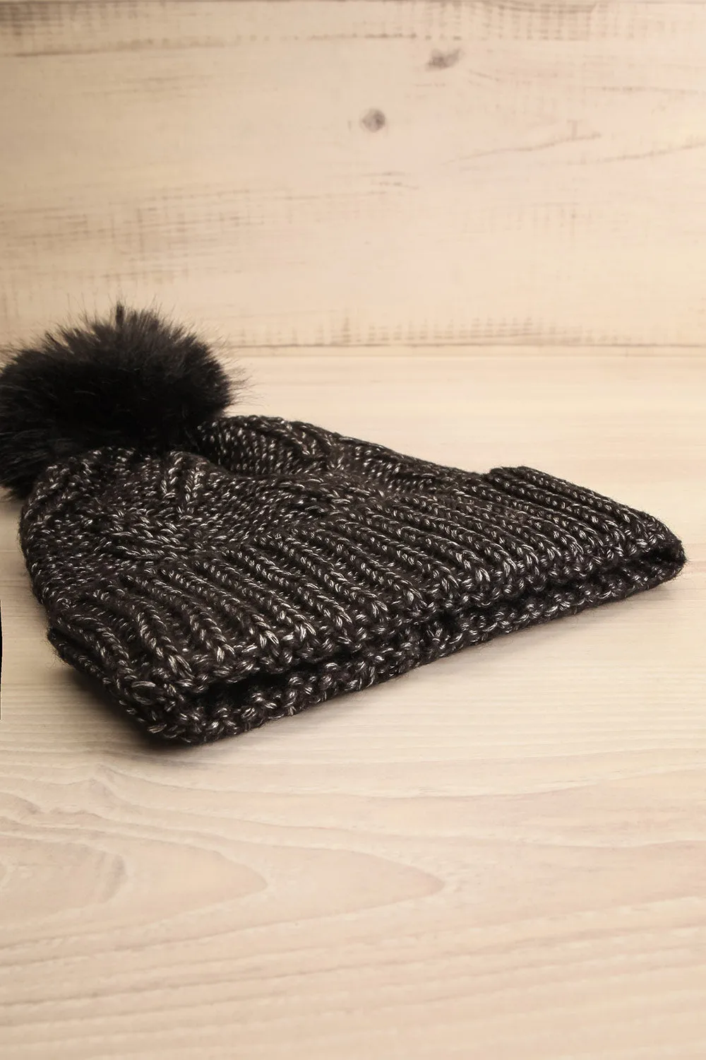 Vallenar Black | Scarf & Beanie Set