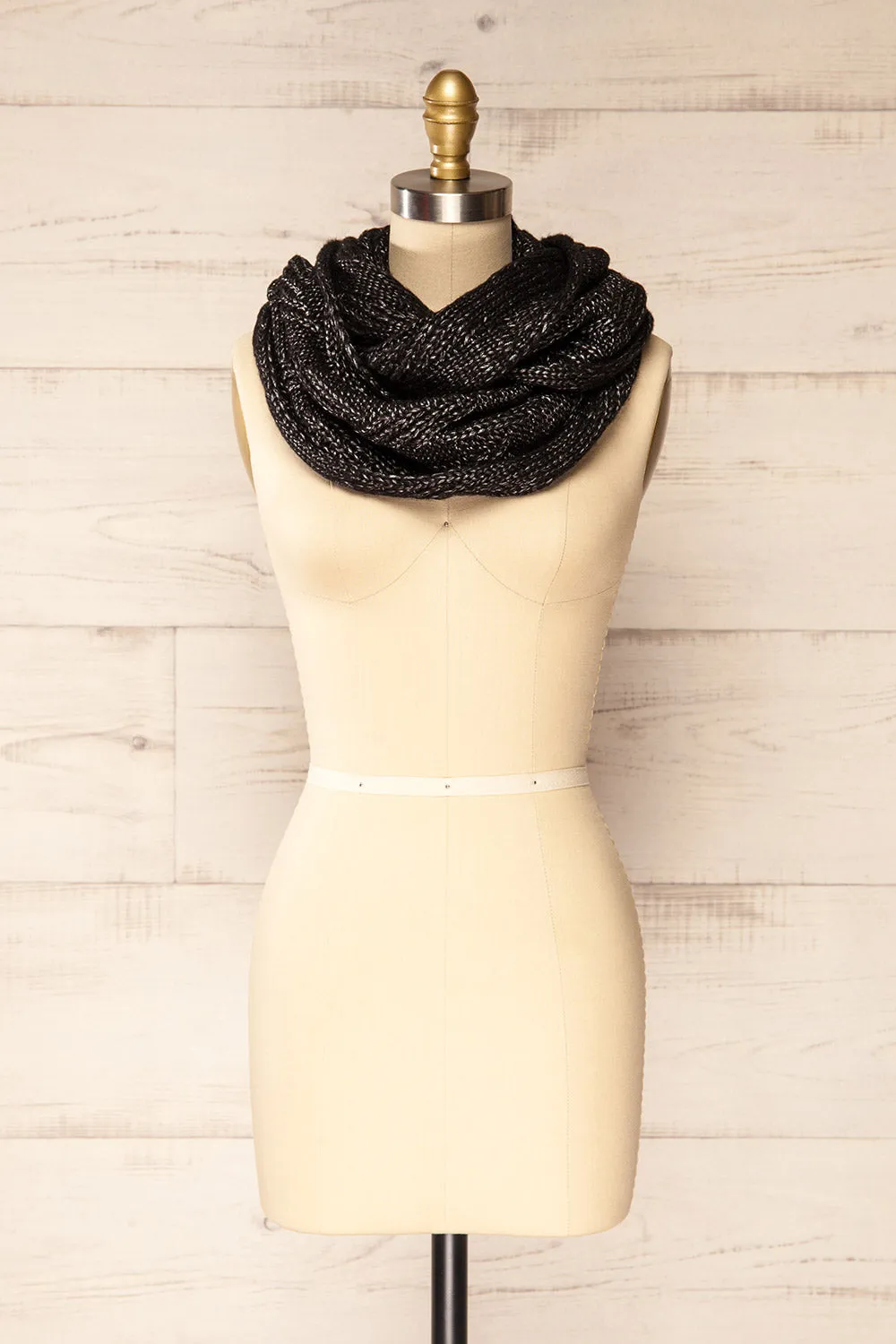 Vallenar Black | Scarf & Beanie Set